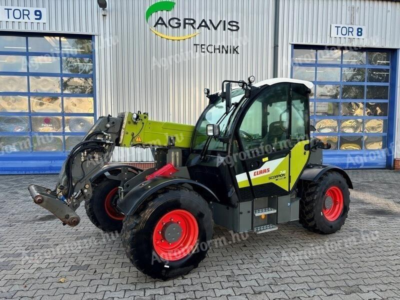 Claas Scorpion 741 VariPower telescopic handler