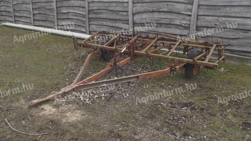 Towed cultivator for sale with ploughs