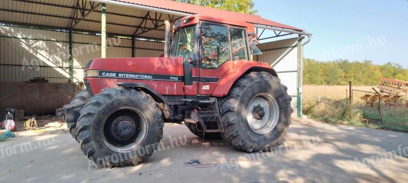 Tractor IH 7110 de vânzare