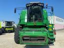 John Deere T660 combine