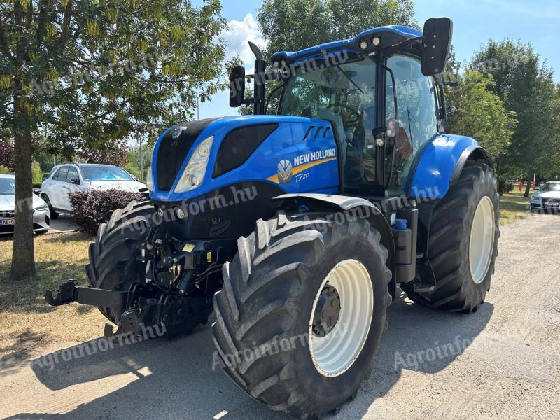 New Holland T7.210 - ciągnik