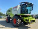 Claas Lexion 750 - combine harvester