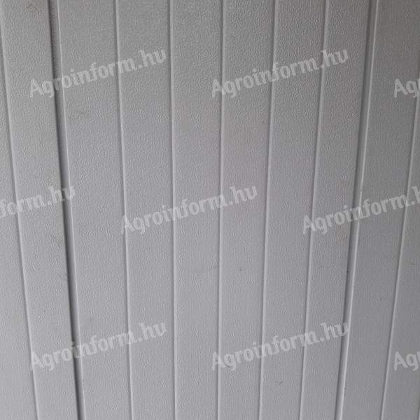 Sandwich panel