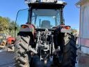 Massey Ferguson 5711M - tractor