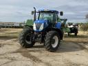 New Holland T7235