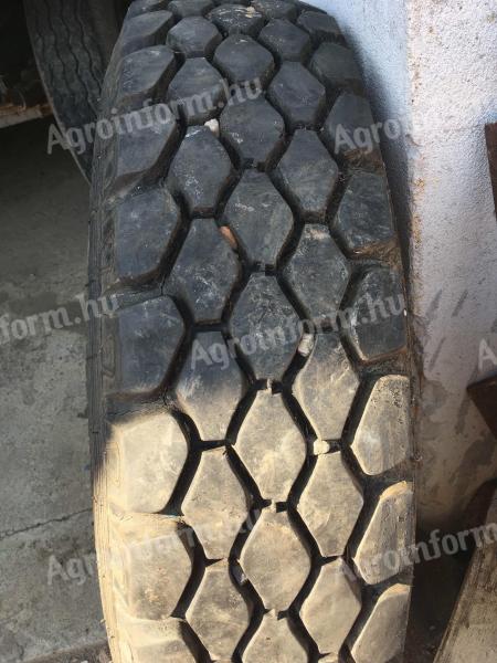 HW trailer wheel with 900x20 tyres, 4 pieces, 45 000 Ft/piece