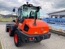 Kubota R082 skid steer loader