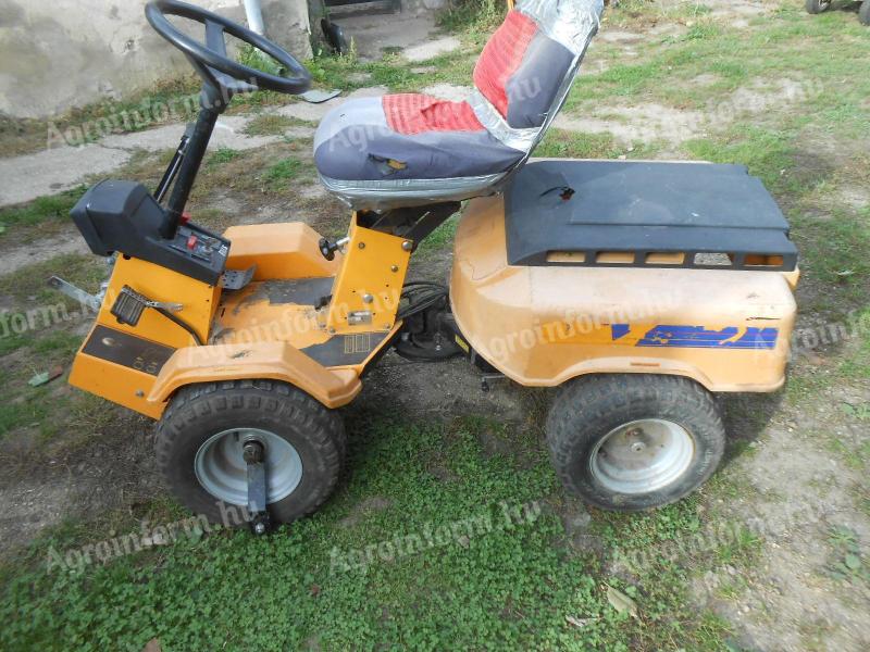 STIGA PARK PRO lawn tractor without bodywork engine and mower for sale in Tapolca