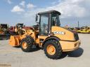 Case 221 D front loader