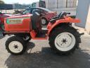 Tractor mic japonez Hinomoto N179 cu trei cilindri, 18 CP, tracțiune 4x4