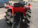 Tractor mic japonez Yanmar F5 cu trei cilindri, tracțiune integrală, 14,5 CP