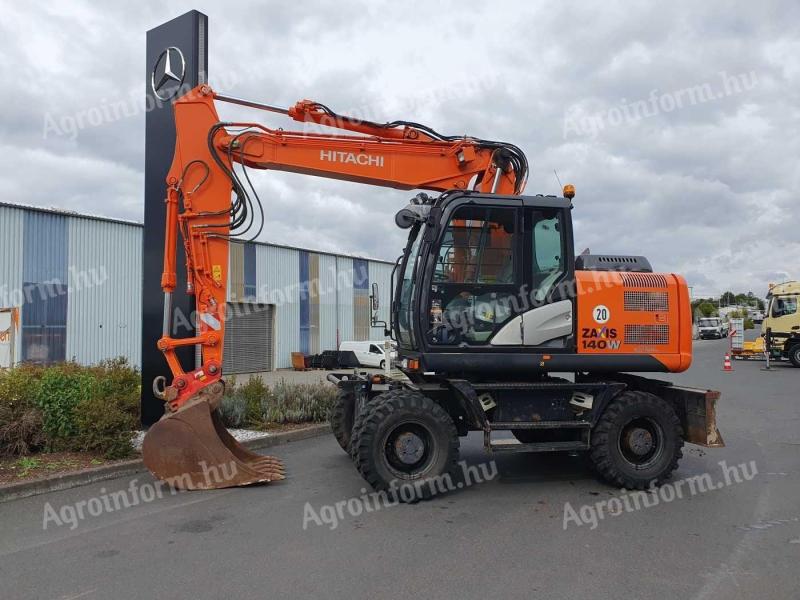 Hitachi ZW140W-5B / 2016 / 10.100 sati / Klima uređaj / Leasing od 20%