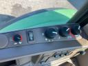 Traktor John Deere 6230