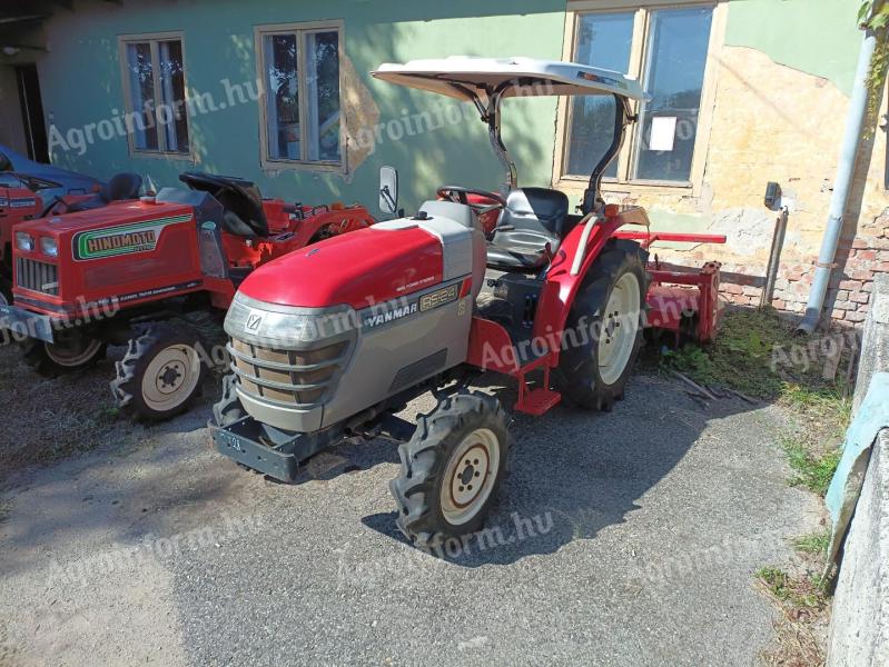 Yanmar RS-24 Minitraktor mit Pinne