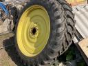 John Deere maintenance wheel/tilling wheel set