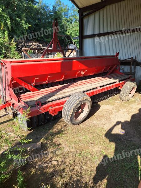 Grain seed drill