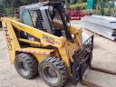 Gehl 3825SX compact loader