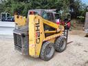 Gehl 3825SX compact loader