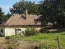 Huge wine cellar for sale on the Baji vineyard