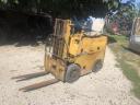 Ursus 1, 2T forklift for sale