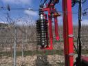 Vineyard pruning machine