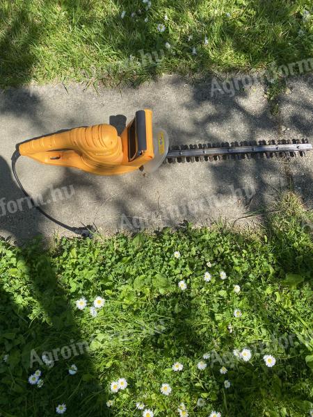 For sale good condition Riwal hedge trimmer