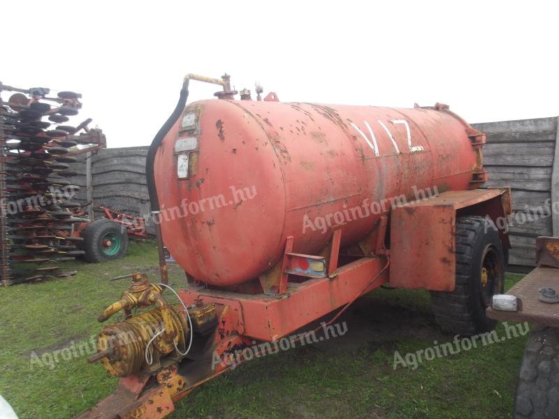 5 m³ siphon, 1 axle for sale