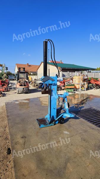 Güde 16 t standing log splitter