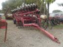 7,2 m heavy IH Kühne reel with puller for sale, transport width 2,9 m