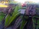 Hydraulically folding Claas corn adapter