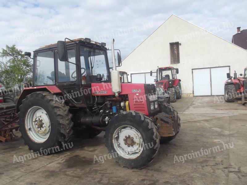 MTZ 820.2 Traktor zu verkaufen