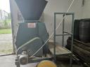 Milling roller mill (crop grinder)