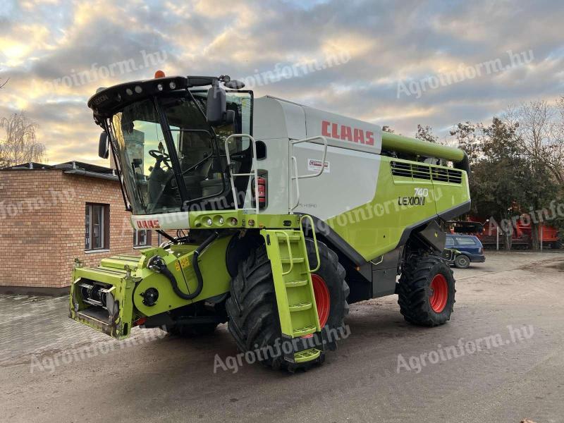 Claas Lexion 740