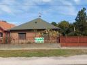 Detached house suitable for farming in the capital's catchment area