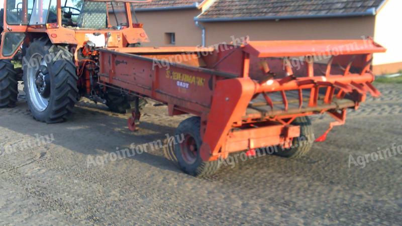 Kirchner Triumph L 25 type 2,5 ton iron side mounted small fertilizer spreader