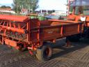 Kirchner Triumph L 25 type 2,5 ton iron side mounted small fertilizer spreader