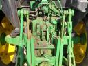 John Deere 5820