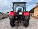 Belarus MTZ 820 Traktor mit Lamellenzapfwellenantrieb