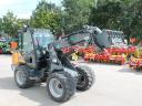 GiANT G 3500 articulated wheel loader