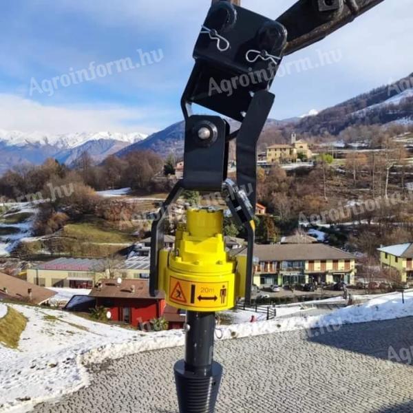 Italian Ghedini drill driver with log splitter cone