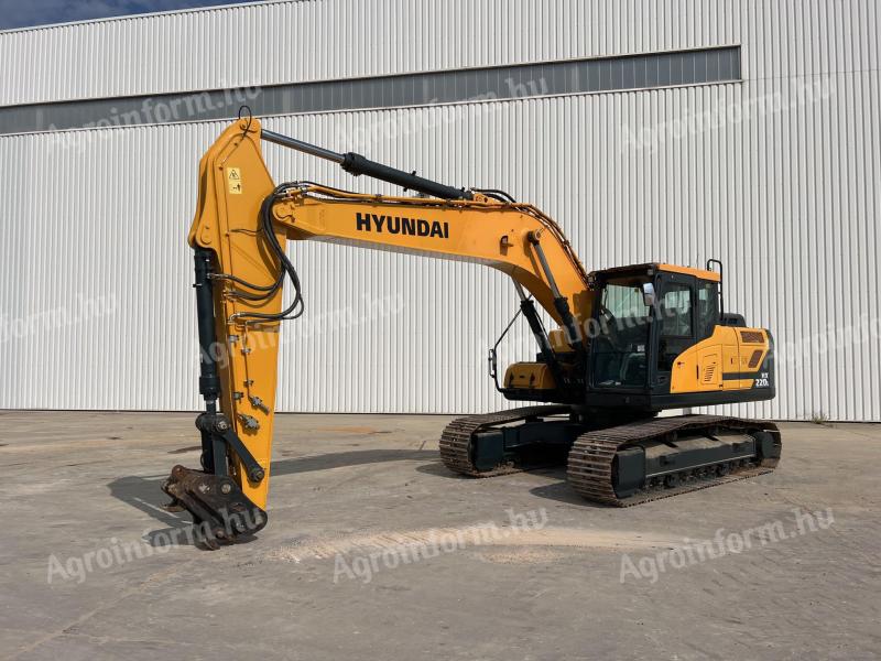 Hyundai HX220L crawler excavator