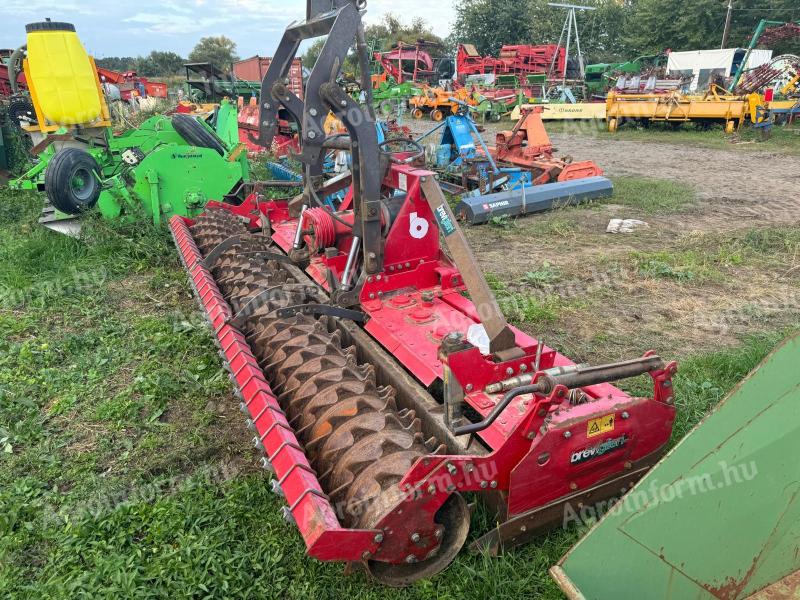 BREVIGLIERI 4-METER-DREHEGGE MIT HYDRAULISCHER WERKZEUGAUFHÄNGUNG