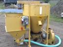 Hammerschmied crop grinder and feed mixer combination