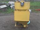 Hammerschmied crop grinder and feed mixer combination