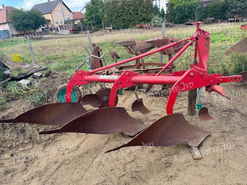 KVERNELAND MZ 3NR, 3 HEAD PLOUGH, BED PLOUGH