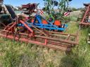 LELY 3.6 METRE ROTARY DRILL WITH NEW KNIVES, WITH A RAM ROLLER