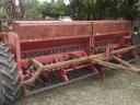 For sale coulters for Kühne-Lajta 32 row seed drill