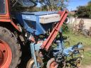 For sale Hatzenbichler fertilizer spreader