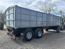 Three-axle tipper trailer