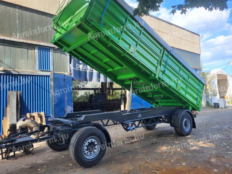 7,20 m triple side tipper trailer with two axles for sale